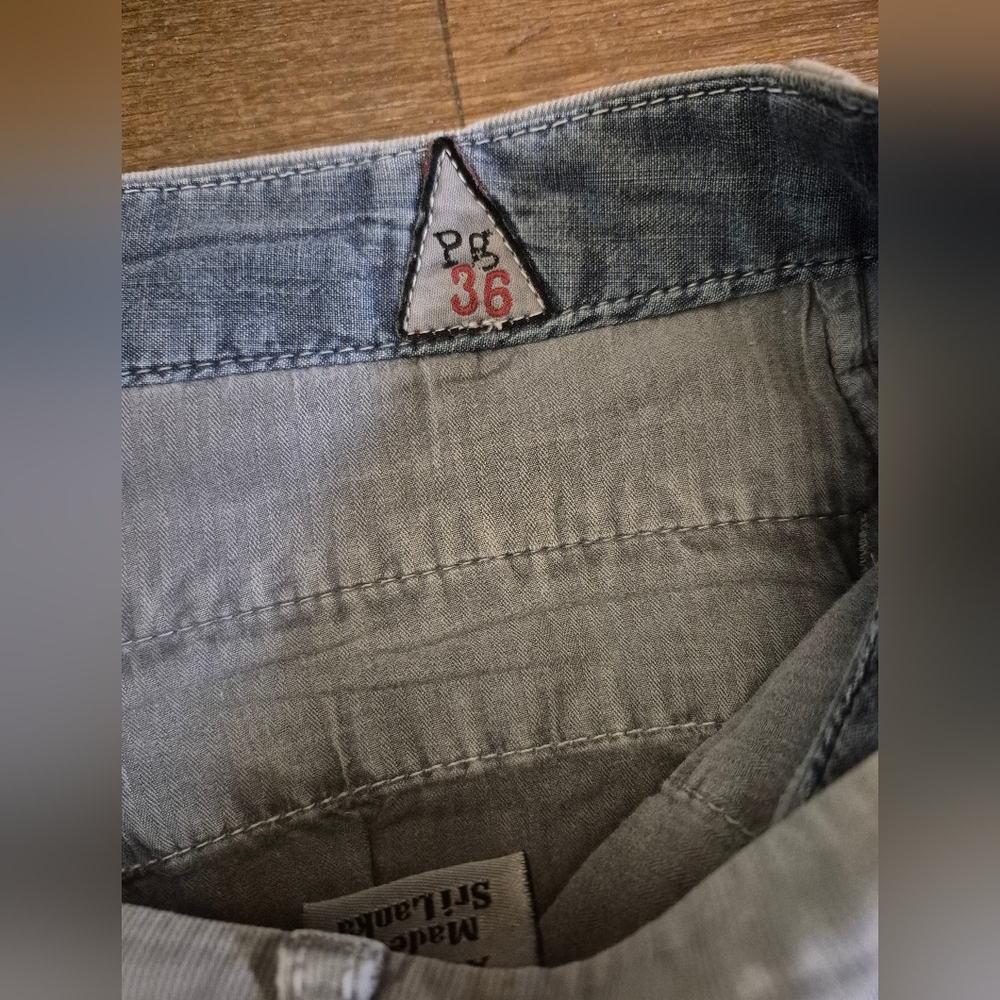 Paperbacks Gray Flat Front Relaxed Shorts - Picture 4 of 6